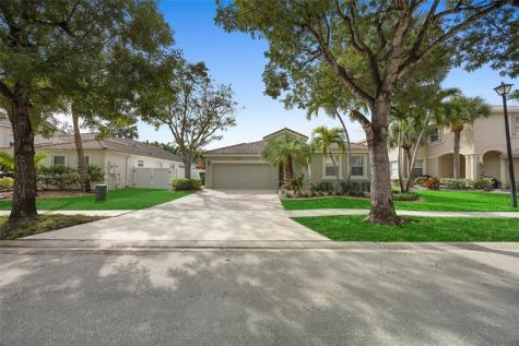 15624 SW 52nd Court Miramar FL 33027