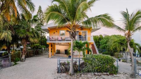 104 Ocean Shores Drive Key Largo FL 33037