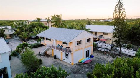 104 Ocean Shores Drive Key Largo FL 33037