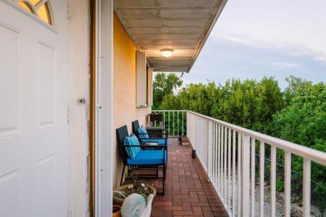 104 Ocean Shores Drive Key Largo FL 33037