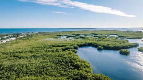 104 Ocean Shores Drive Key Largo FL 33037