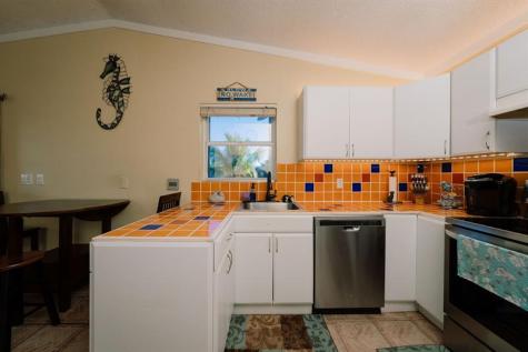 104 Ocean Shores Drive Key Largo FL 33037