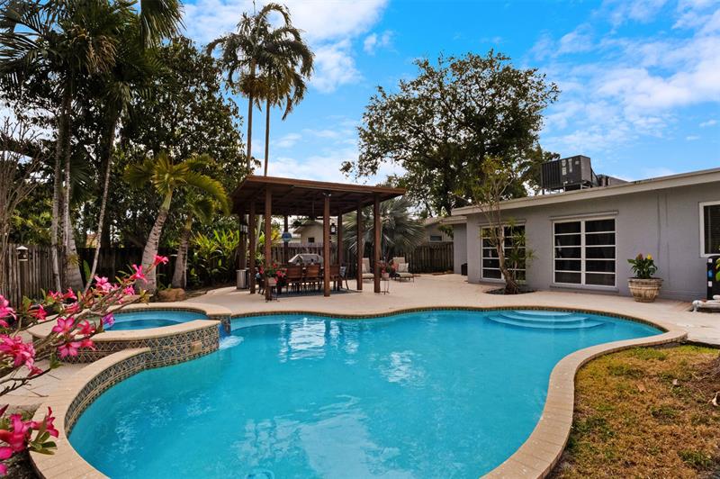 223 SE 7th Street Dania Beach FL 33004