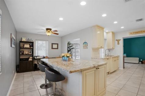 223 SE 7th Street Dania Beach FL 33004