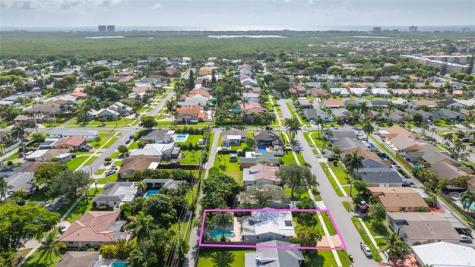 223 SE 7th Street Dania Beach FL 33004