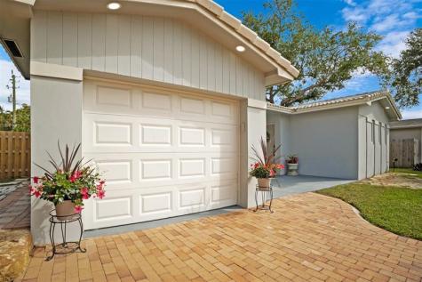 223 SE 7th Street Dania Beach FL 33004