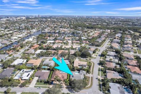 1698 SW 7th Court Boca Raton FL 33486
