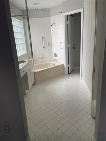 480 Somerset Way Weston FL 33326