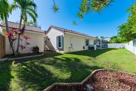 1347 Seagrape Circle Weston FL 33326