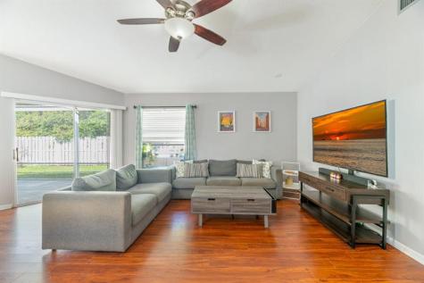 1347 Seagrape Circle Weston FL 33326