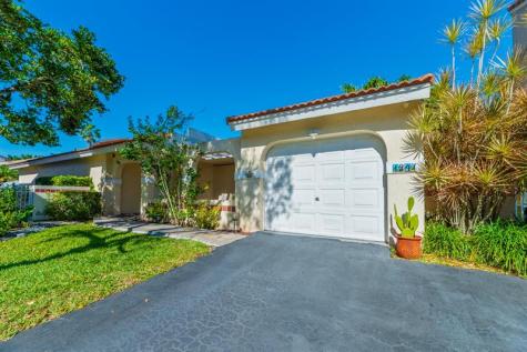 1347 Seagrape Circle Weston FL 33326