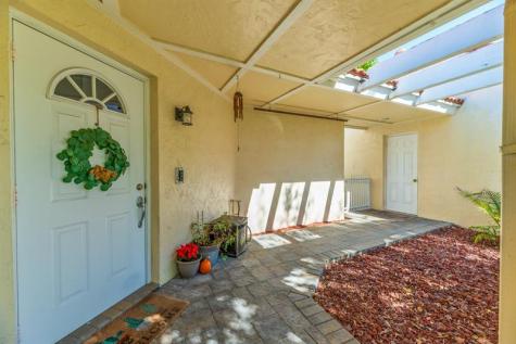 1347 Seagrape Circle Weston FL 33326