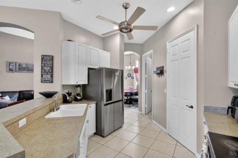 544 SW Lake Manatee Way Port St Lucie FL 34986