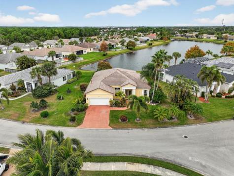 544 SW Lake Manatee Way Port St Lucie FL 34986