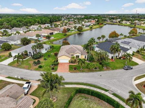544 SW Lake Manatee Way Port St Lucie FL 34986