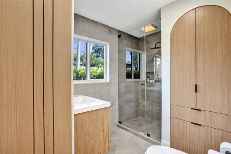 4750 NE 8 Terrace Oakland Park FL 33334
