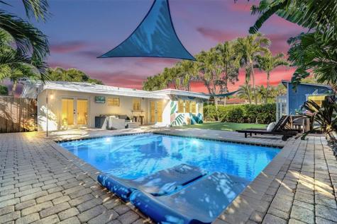 4750 NE 8 Terrace Oakland Park FL 33334