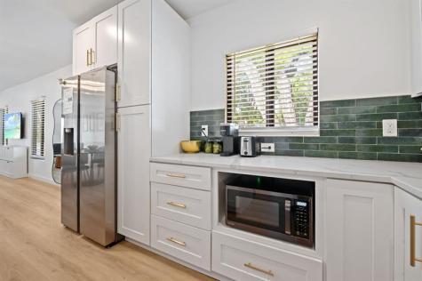 648 NE 16th Terrace Fort Lauderdale FL 33304