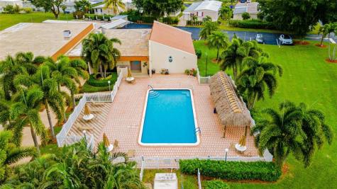 5347 NW 1st Way Deerfield Beach FL 33064