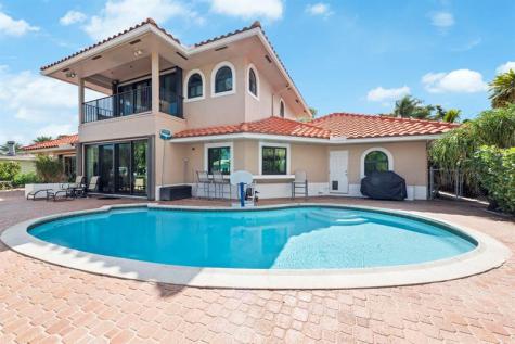 2865 NE 19th Street Pompano Beach FL 33062