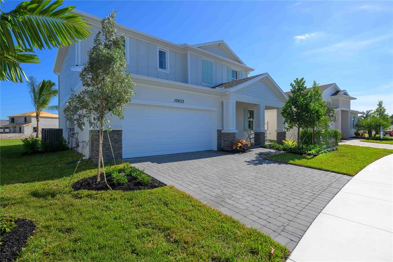 10653 NW Suncrest Loop Port St Lucie FL 34987