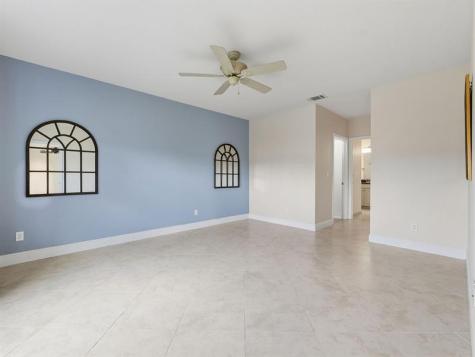 1772 Willows Square Vero Beach FL 32966