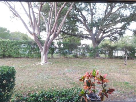 10195 Greentrail Drive North Boynton Beach FL 33436