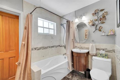 108 SE 14th Court Deerfield Beach FL 33441