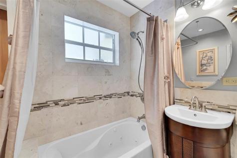 108 SE 14th Court Deerfield Beach FL 33441