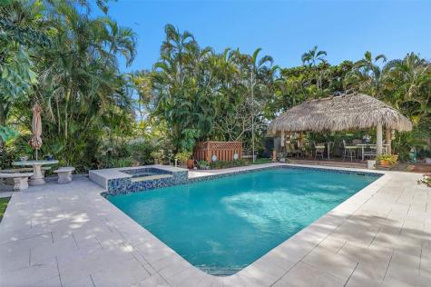 108 SE 14th Court Deerfield Beach FL 33441