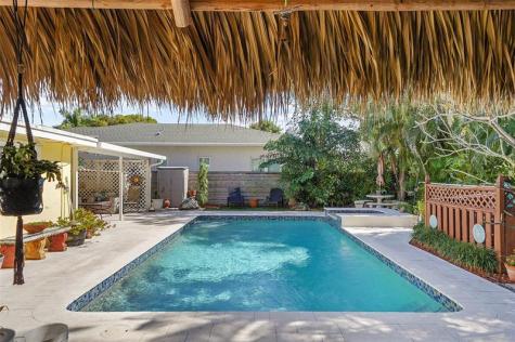 108 SE 14th Court Deerfield Beach FL 33441