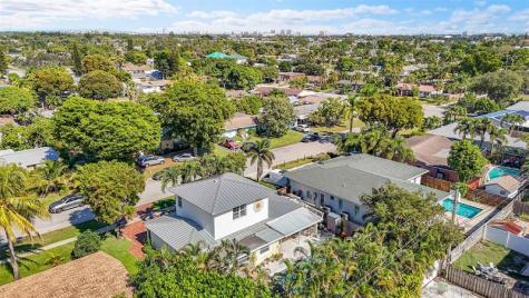 108 SE 14th Court Deerfield Beach FL 33441
