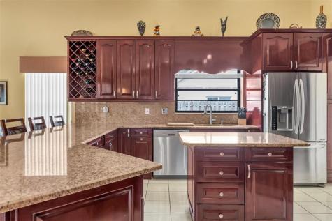 10170 NW 10th Street Plantation FL 33322