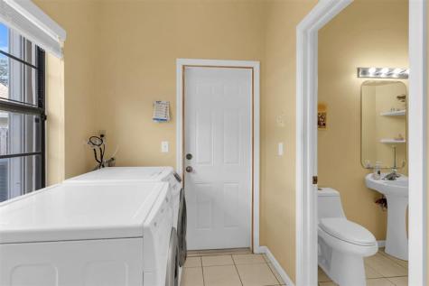 10170 NW 10th Street Plantation FL 33322