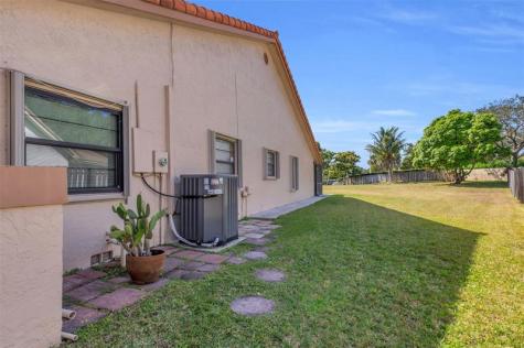 10170 NW 10th Street Plantation FL 33322