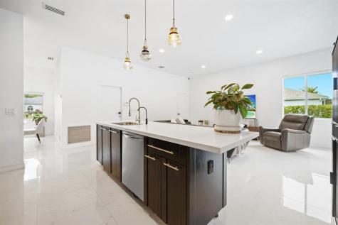 5320 SW 199th Avenue Pembroke Pines FL 33332