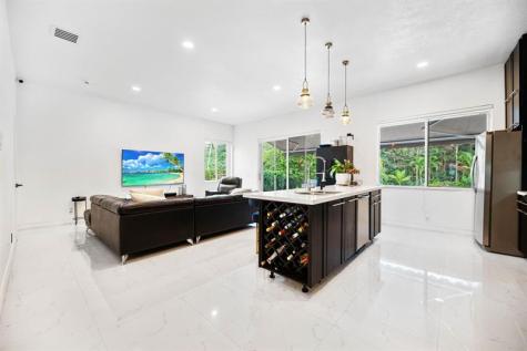 5320 SW 199th Avenue Pembroke Pines FL 33332