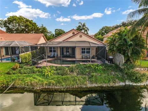 1859 NW 96th Avenue Plantation FL 33322