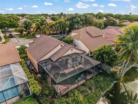 1859 NW 96th Avenue Plantation FL 33322