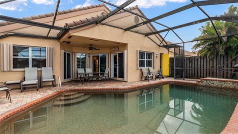 1859 NW 96th Avenue Plantation FL 33322