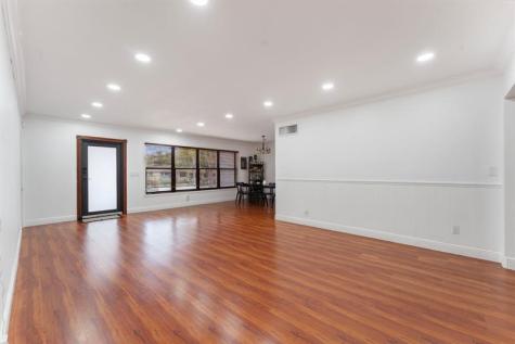 795 NE 165th Street Miami FL 33162