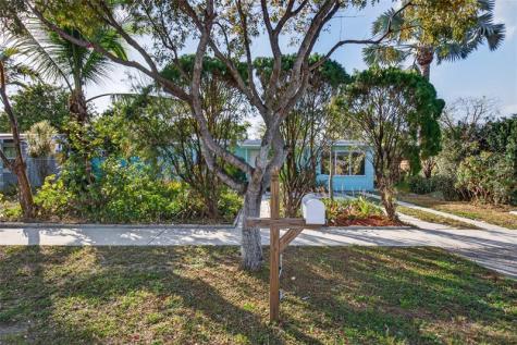 1802 Lauderdale Manor Drive Fort Lauderdale FL 33311