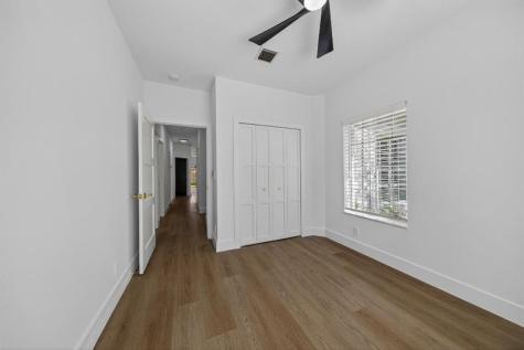 4243 SW 10th Court Deerfield Beach FL 33442