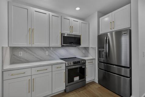 4243 SW 10th Court Deerfield Beach FL 33442