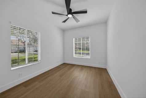 4243 SW 10th Court Deerfield Beach FL 33442