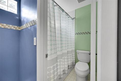547 NW 47th Way Coconut Creek FL 33063