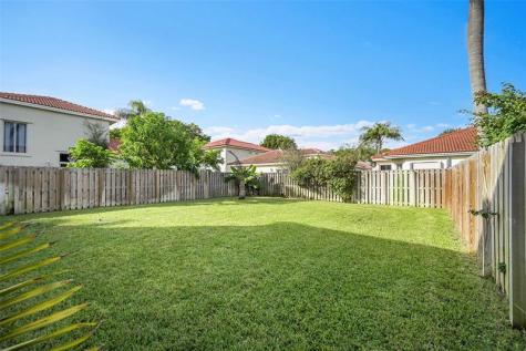 547 NW 47th Way Coconut Creek FL 33063