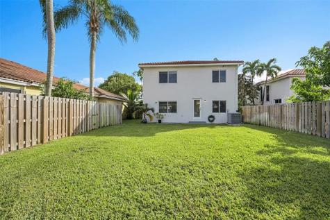 547 NW 47th Way Coconut Creek FL 33063