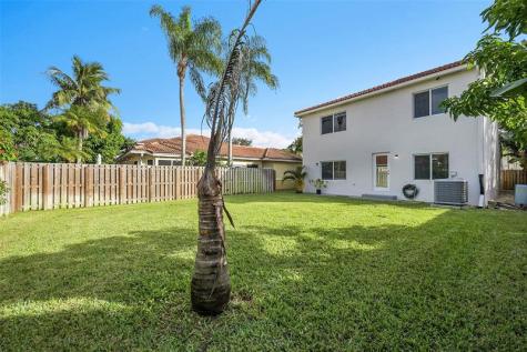 547 NW 47th Way Coconut Creek FL 33063