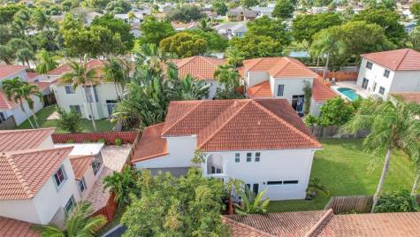 547 NW 47th Way Coconut Creek FL 33063